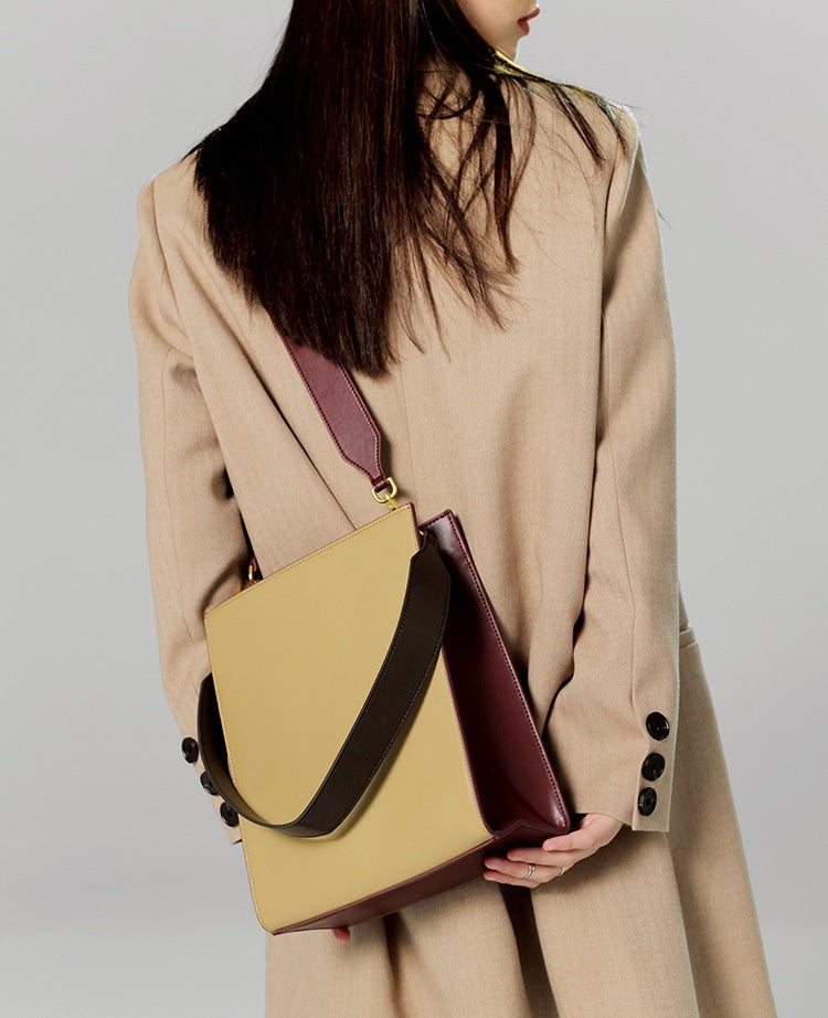 Women's Leather Bag with Wide Contrast Shoulder Straps
