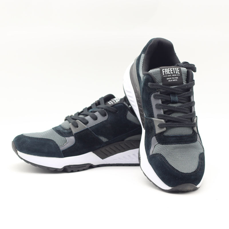 Retro Sports Shoes Men’s Breathable Mesh Running Shoes