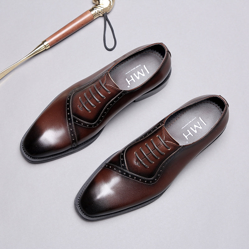 Carved Men’s Pointed Leather Business Wedding Shoes