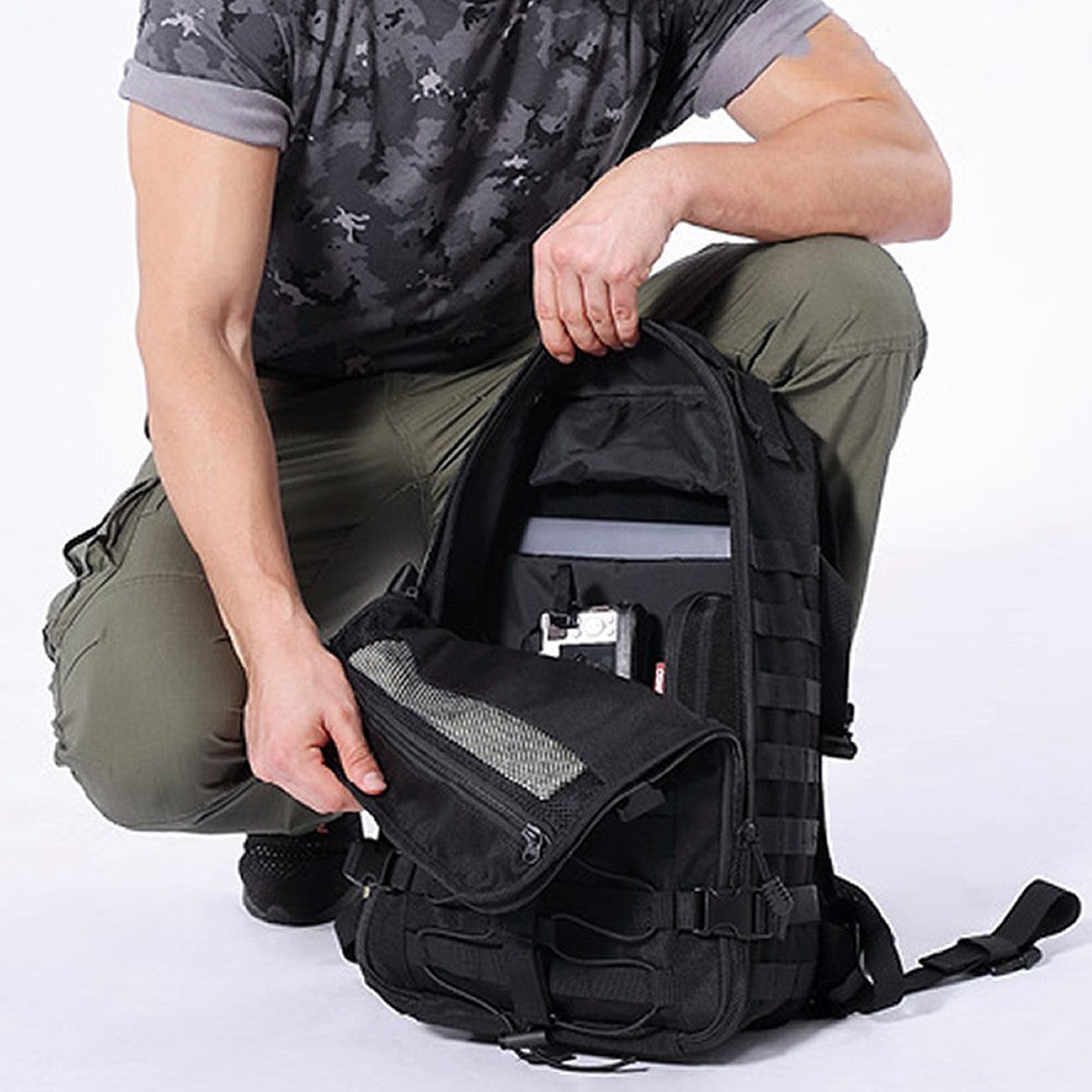 Outdoor Multi-Functional Travel Backpack 20-35L