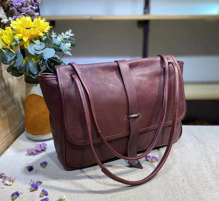 Vegetable Tanned Leather Large Capacity Single Shoulder Retro Messenger Bag