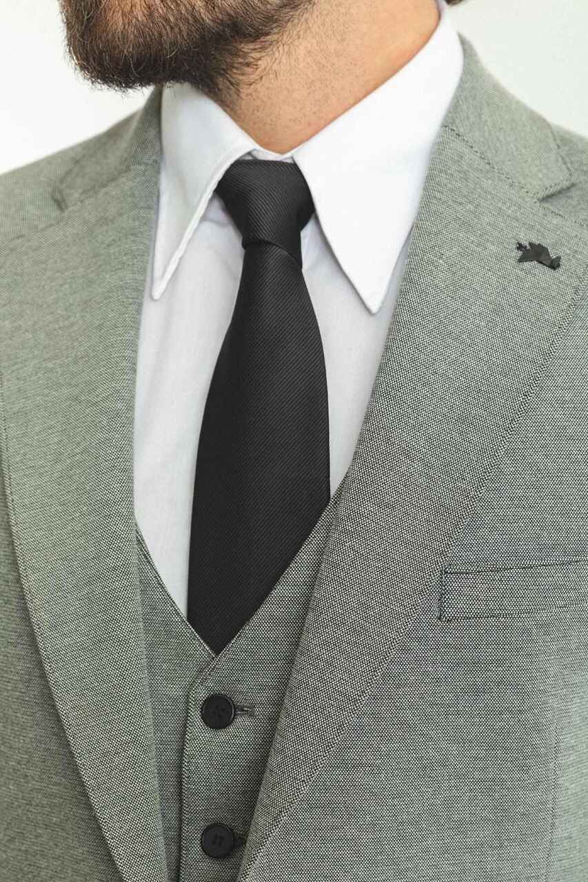 Light Gray Modern Slim Fit Three-Piece Suit