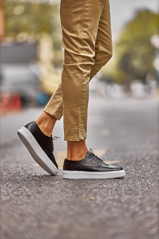 Black Sole Leather Casual Shoes