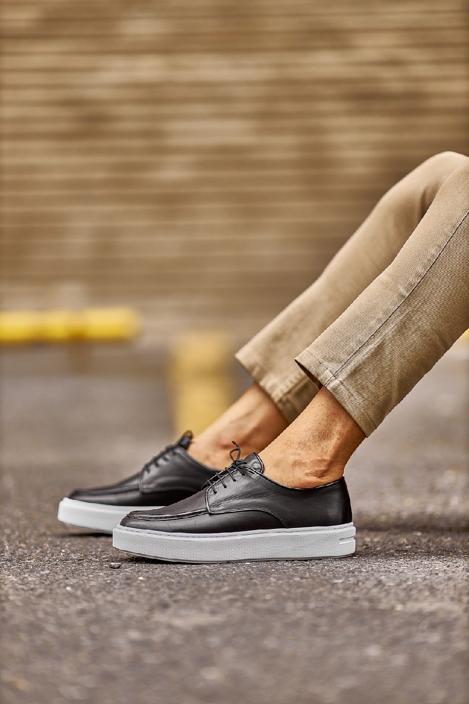 Black Sole Leather Casual Shoes