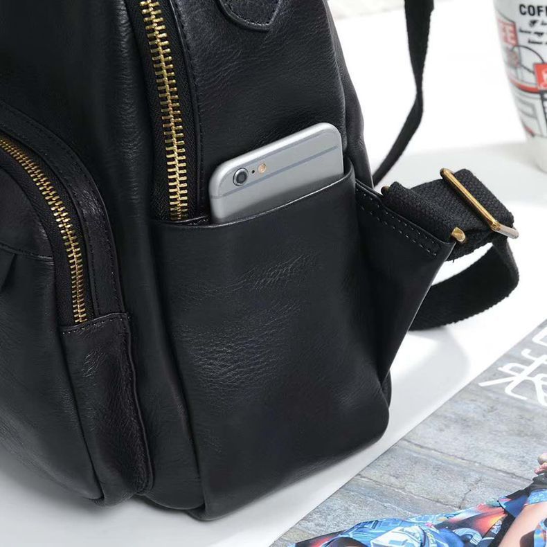 Retro Soft Two-Layer Cowhide Leather Backpack