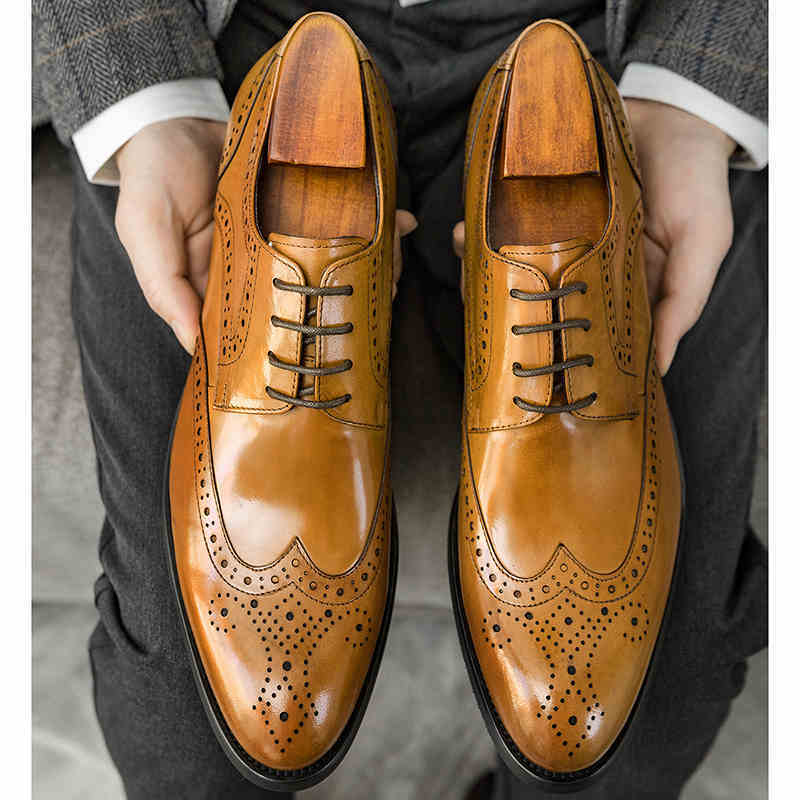 Men's Handmade Cowhide Brogue Leather Shoes, Pointed Toe