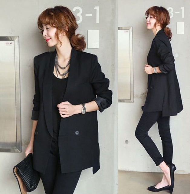 Women’s long black blazer