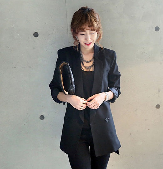 Women’s long black blazer