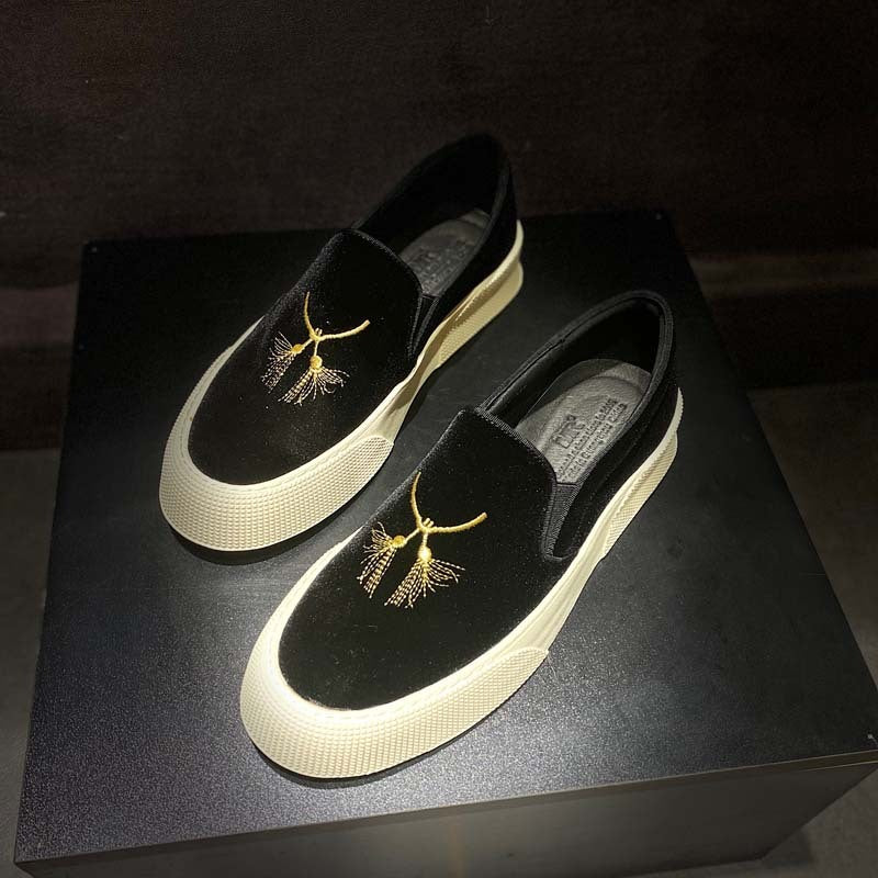 Breathable Men’s Slip-On Casual Youth Sneakers Black