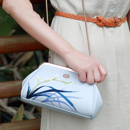 Exquisite Ladies Leather Shoulder Bag in Light Blue