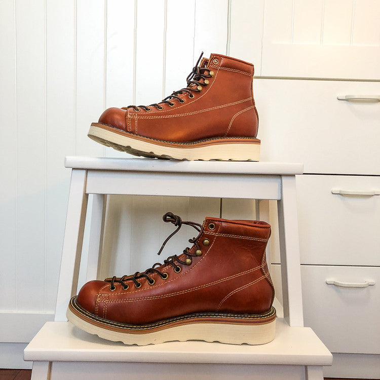 Retro Handmade Cowhide Tooling Couple Short Boots