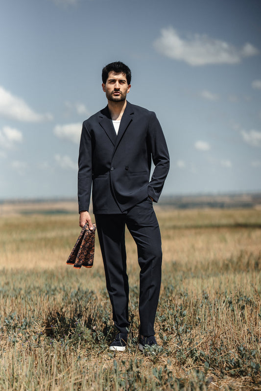 Luxury Navy Blue Men’s Suit