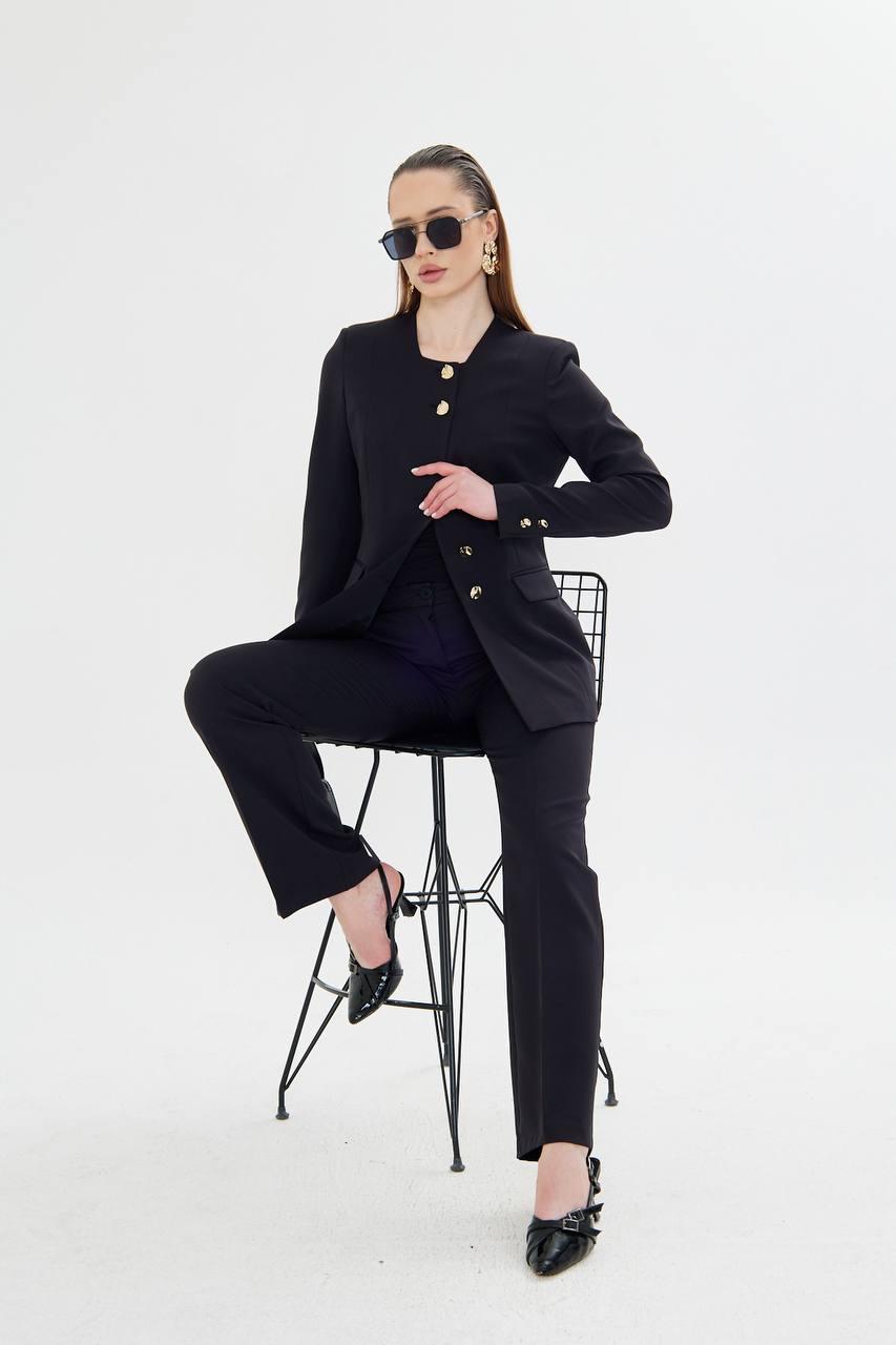 SuitLegacy Gold Buttoned Square Collar Women Suit