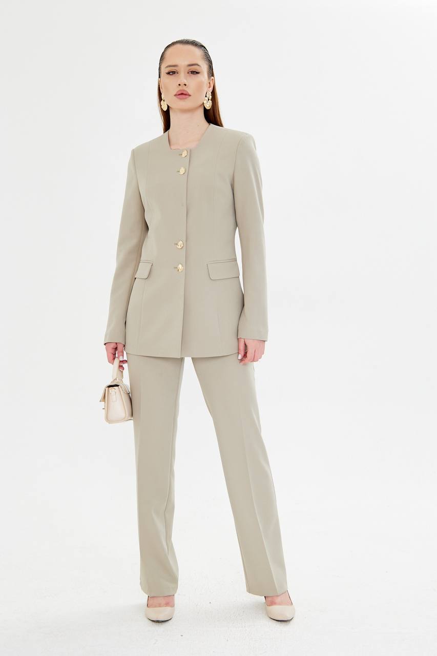 SuitLegacy Gold Buttoned Square Collar Women Suit
