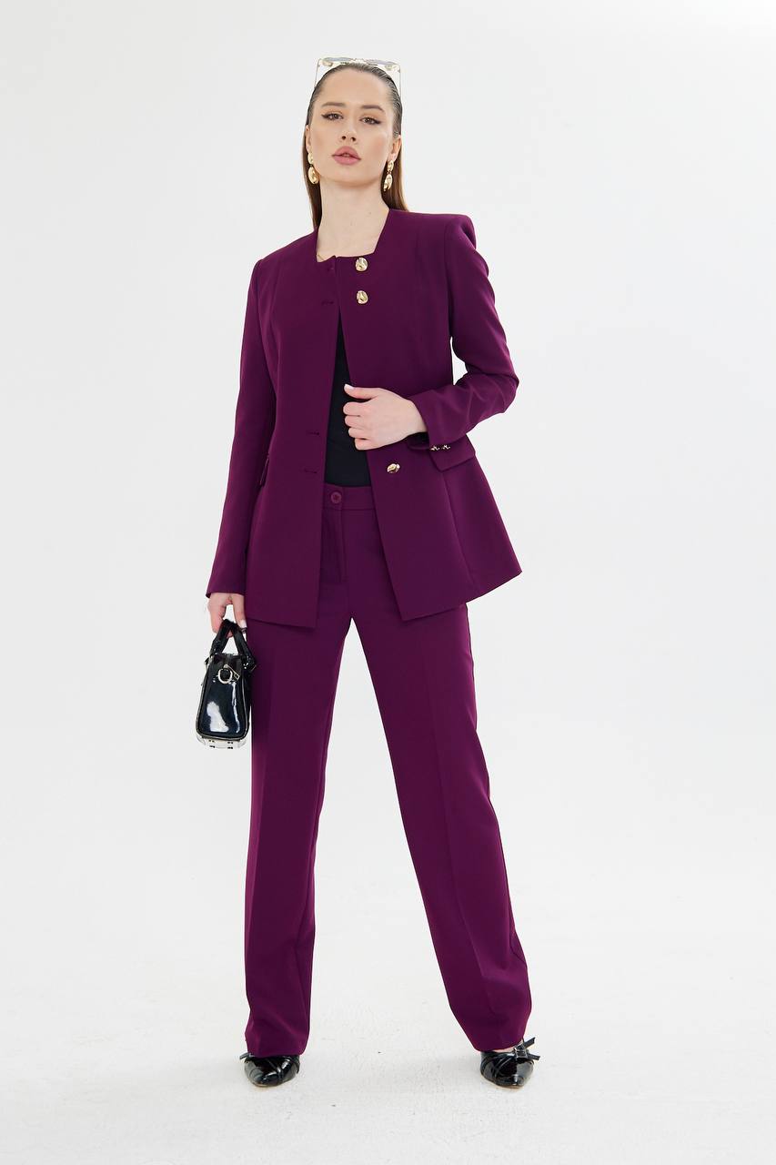 SuitLegacy Gold Buttoned Square Collar Women Suit