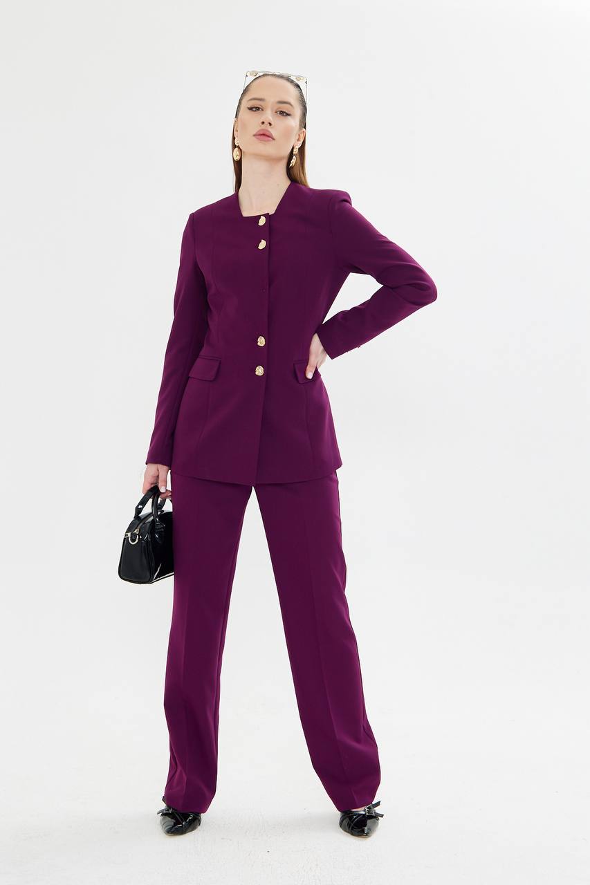 SuitLegacy Gold Buttoned Square Collar Women Suit