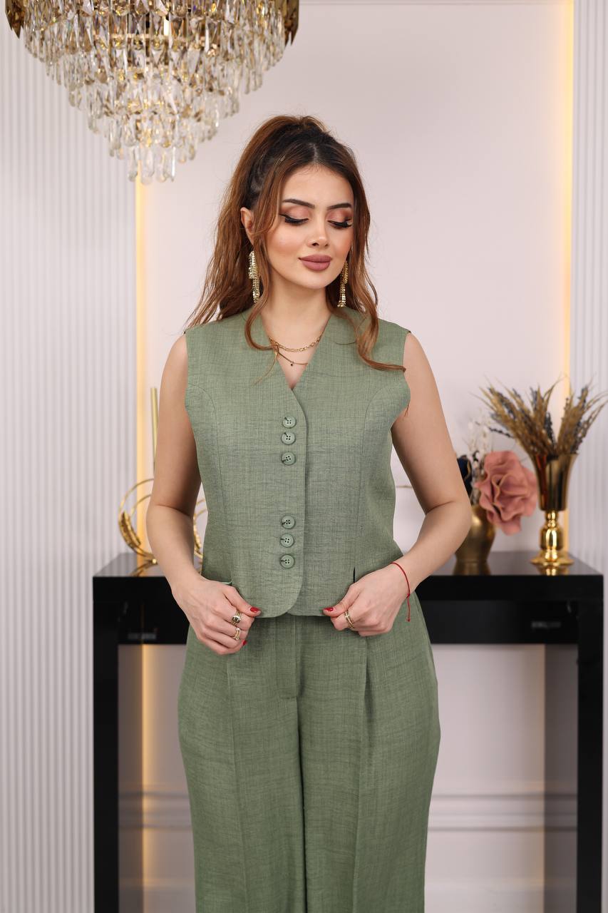 SuitLegacy Slit Detail Vest Suit