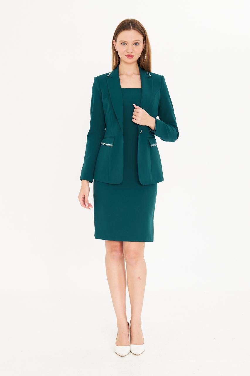SuitLegacy Women's Emerald Green Dress Suit with Stitch Detail