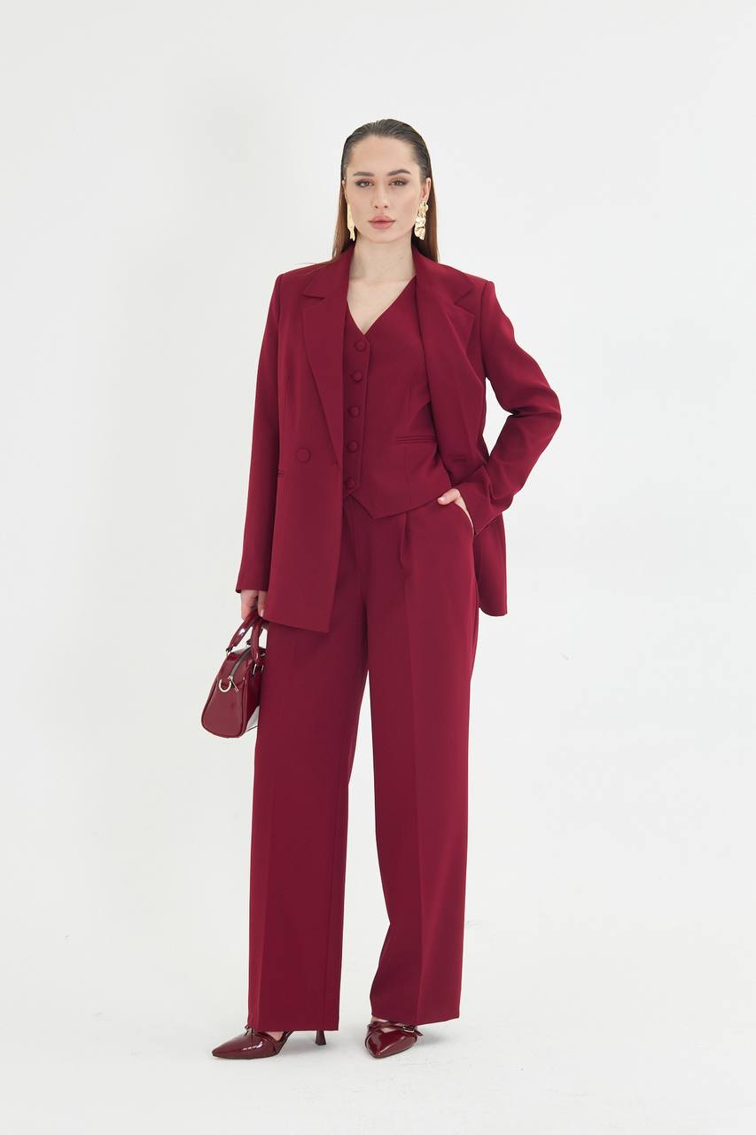 Women’s Pantsuit – Blazer & Wide-Leg Trousers