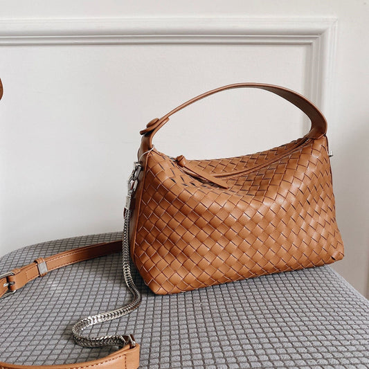 Women’s Hand-woven Cowhide Leather Small Bag
