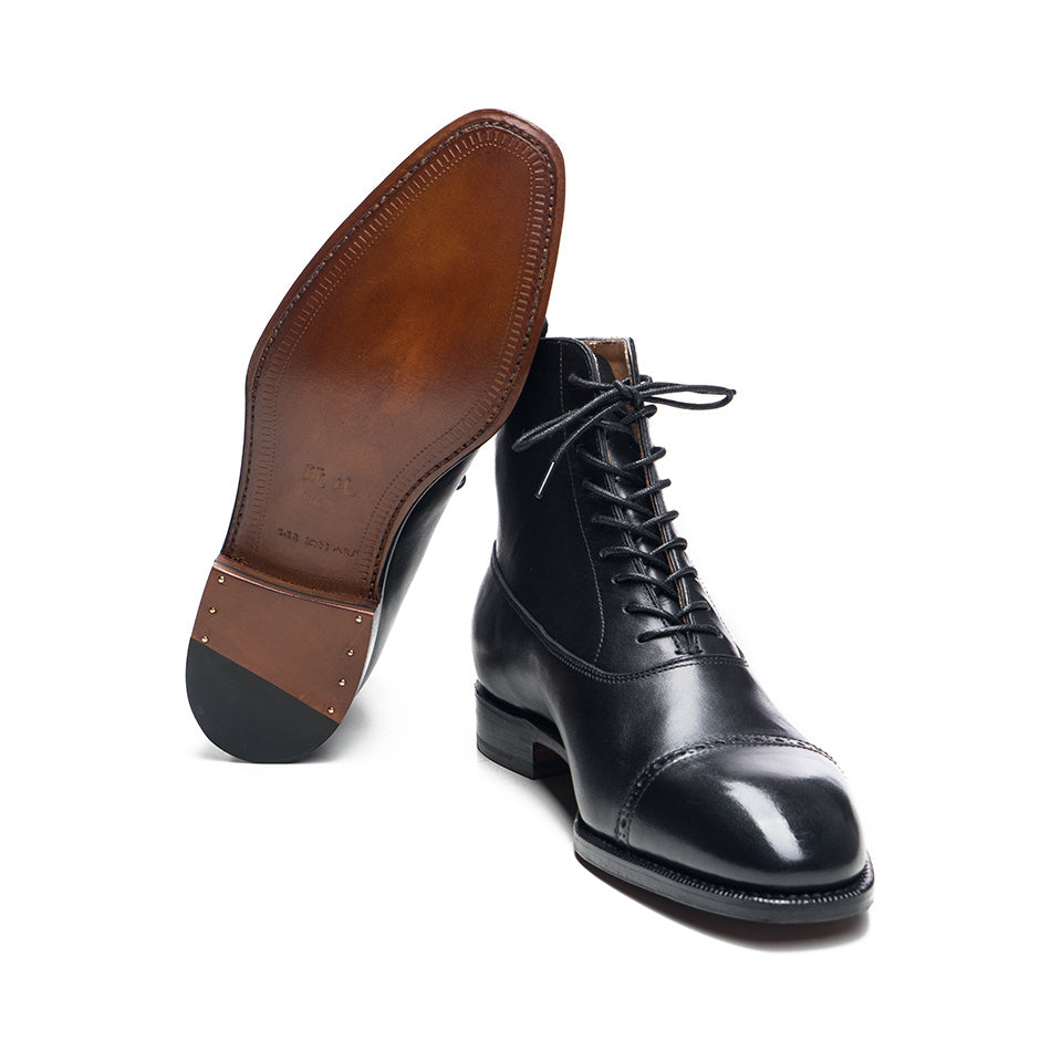 Men's English Last Carved Martin Oxford Boots, Black