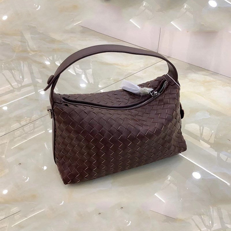 Women’s Hand-woven Cowhide Leather Small Bag