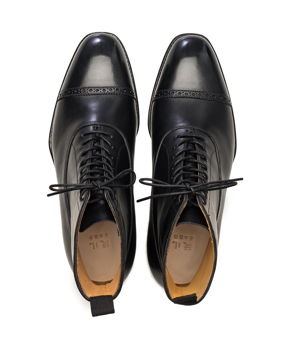 Men's English Last Carved Martin Oxford Boots, Black