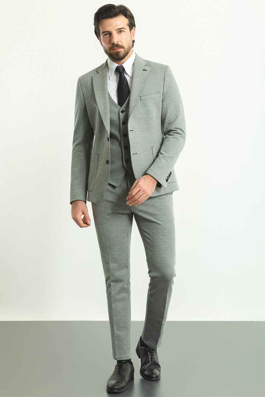 Light Gray Modern Slim Fit Three-Piece Suit
