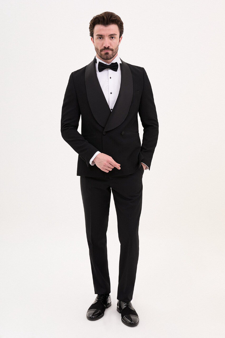 Black Double-Breasted Slim Fit Tuxedo
