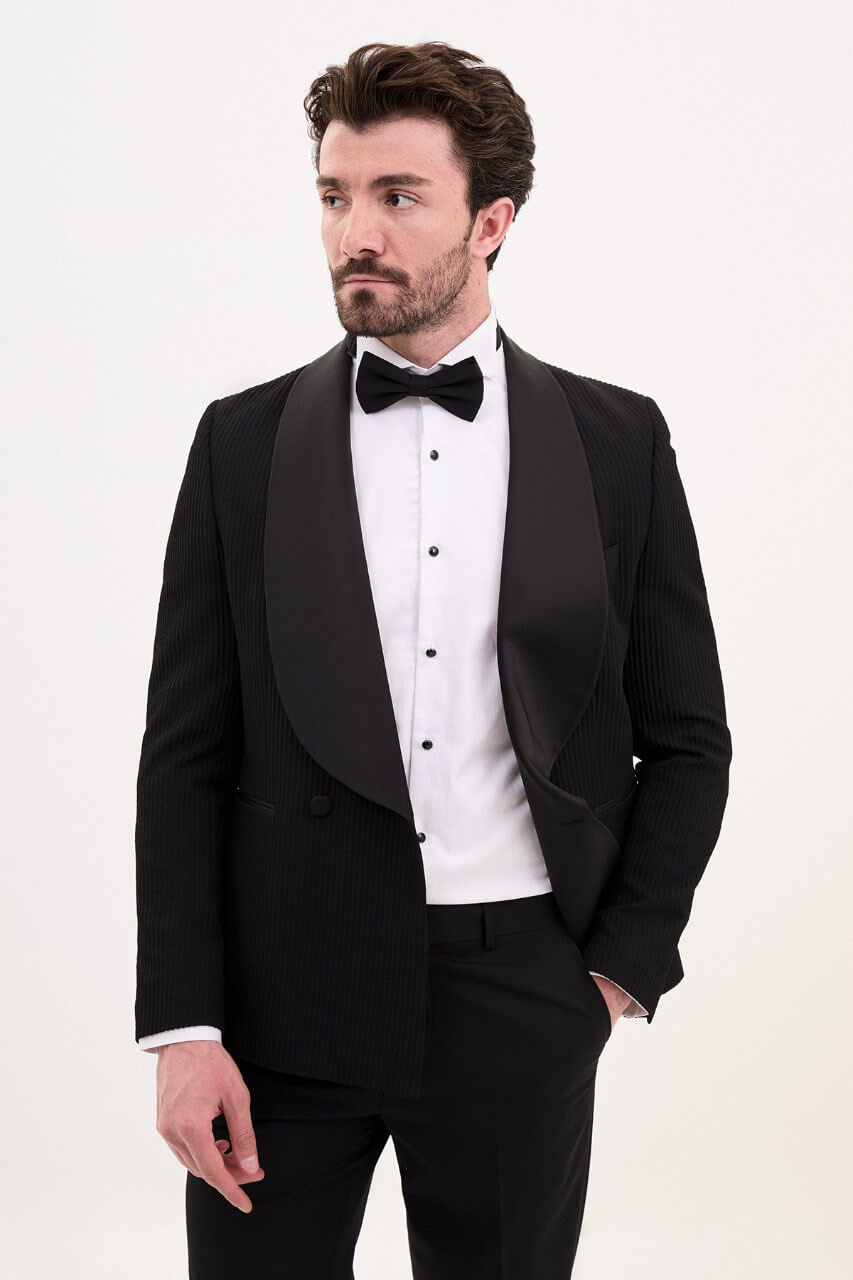 Black Double-Breasted Slim Fit Tuxedo