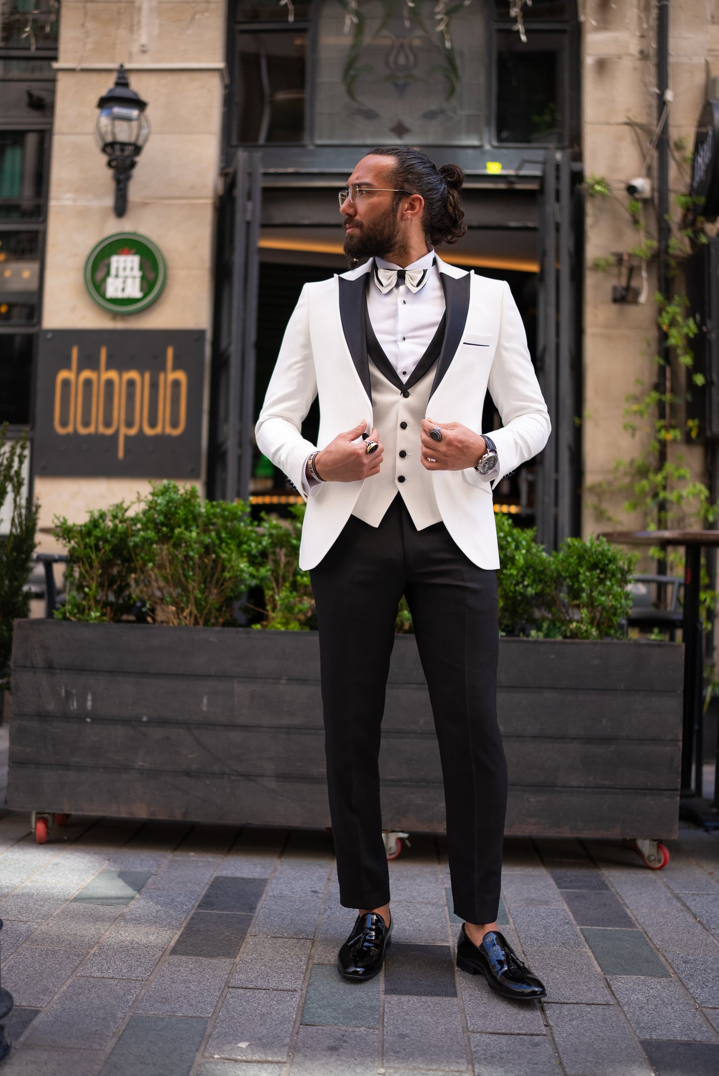 White Valor Tuxedo Ensemble