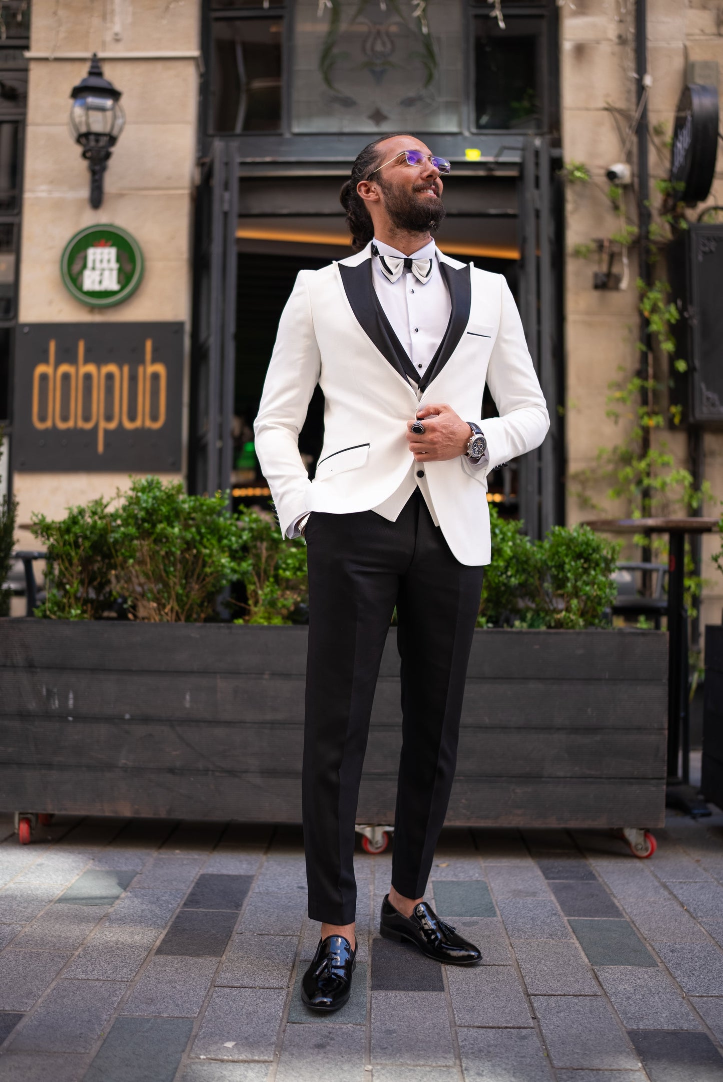 White Valor Tuxedo Ensemble